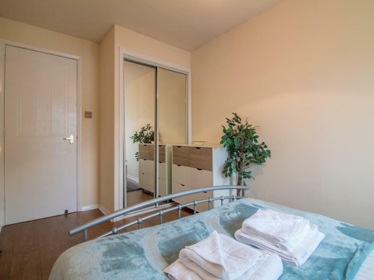 Bright & Tranquil Apartment Near City Centre With Free Parking! Edinburgh Exterior photo